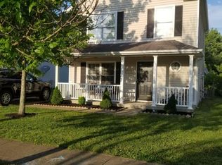 6517 Hunters Creek Blvd, Louisville, KY