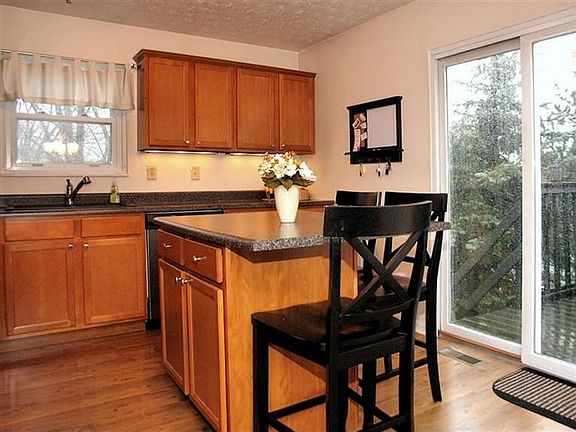 4th image of 7751 Kernal Dr