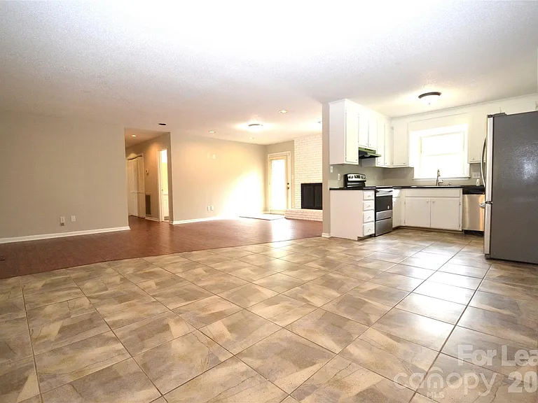 13809 Mayes Rd — Photo 5