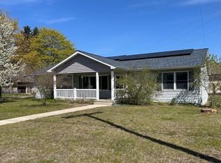 1003 Mitchell St, Ludington, MI 49431