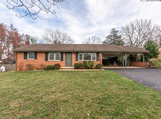 60 View Dr, Stuarts Draft, VA 24477