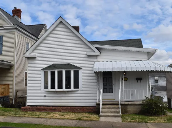 1018 Morton Ave, Moundsville, WV 26041