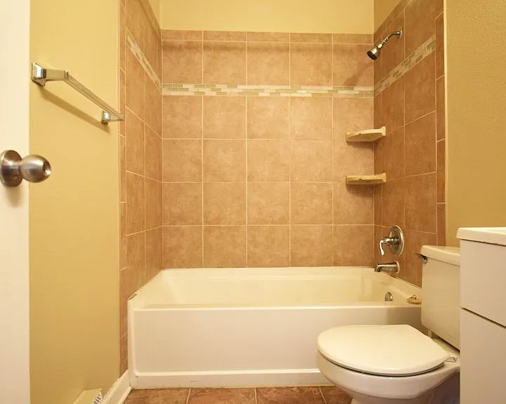 Bella Courtyard MEN5025 — Photo 22