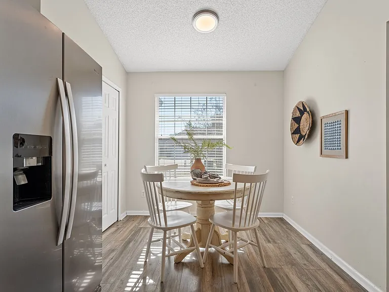 13241 Mendenhall Pl — Photo 21