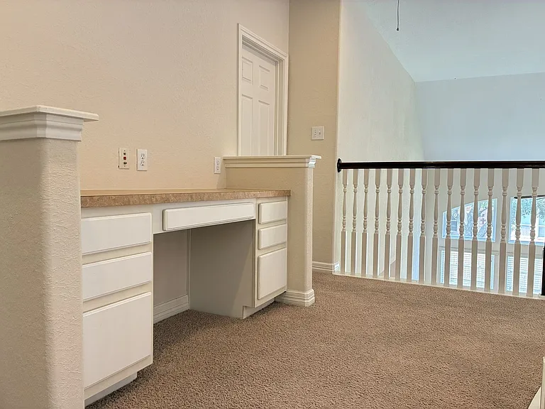 14207 Parable Ln — Photo 27