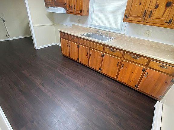 5th image of 6125 Ullswater Ave