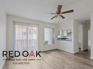 4069 Oakwood Ave #16, Los Angeles, CA 90004