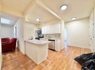 45-32 44th St #2G, Sunnyside, NY 11104