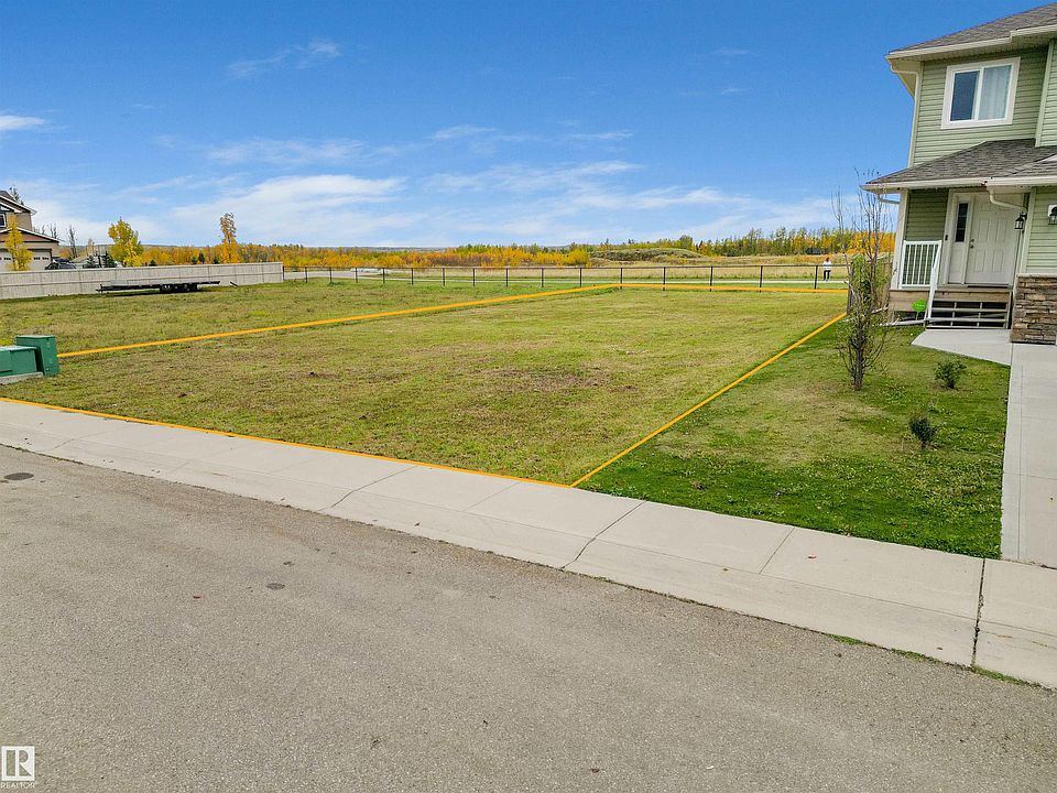 1st image of 4009 & 4011 41 B Ave