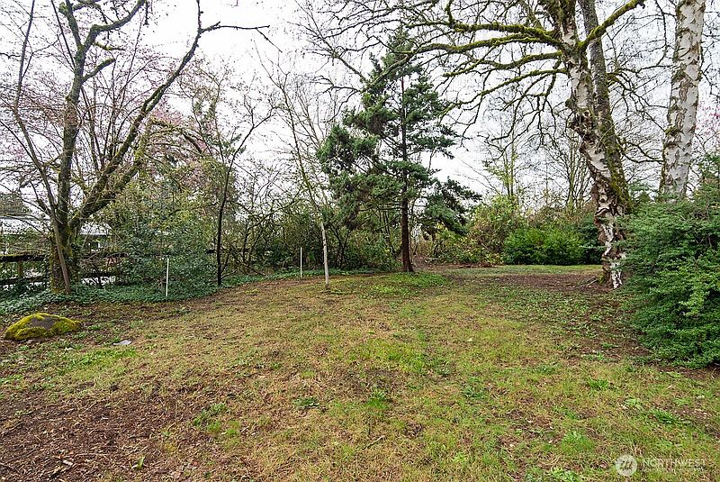4th image of 700 Reiten Road