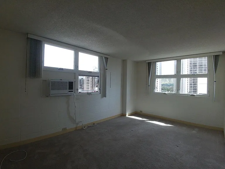222 Liliuokalani Ave — Photo 8