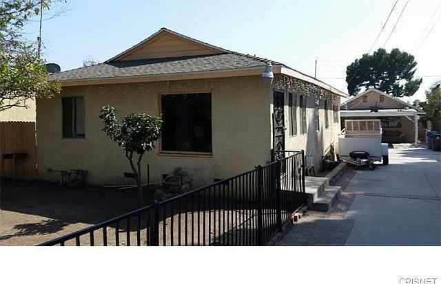 2nd image of 10865 Tamarack Ave