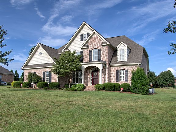 2nd image of 603 Wigeon Dr