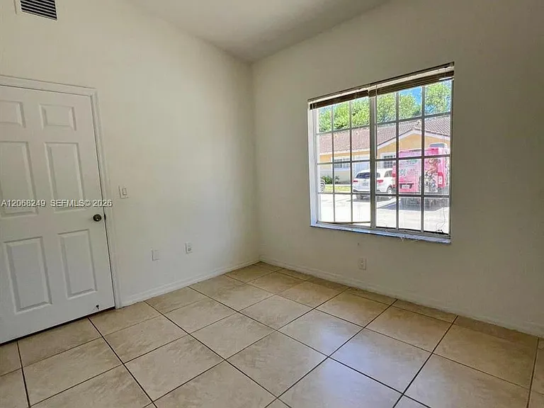 3824 SW 48th Ave #3824 — Photo 25