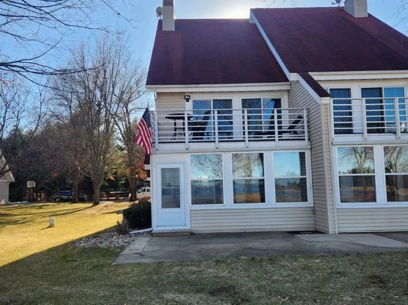 N7484 Harbor Drive, New Lisbon, WI 53950