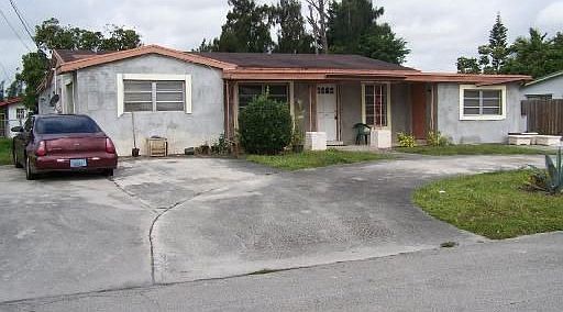 1st image of 2951 NW 24th Ave