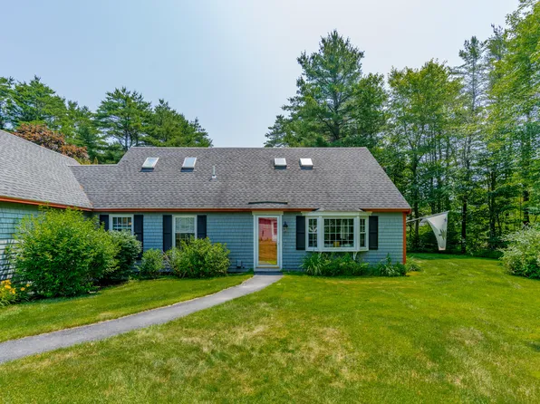59 Ward Circle #59, Brunswick, ME 04011