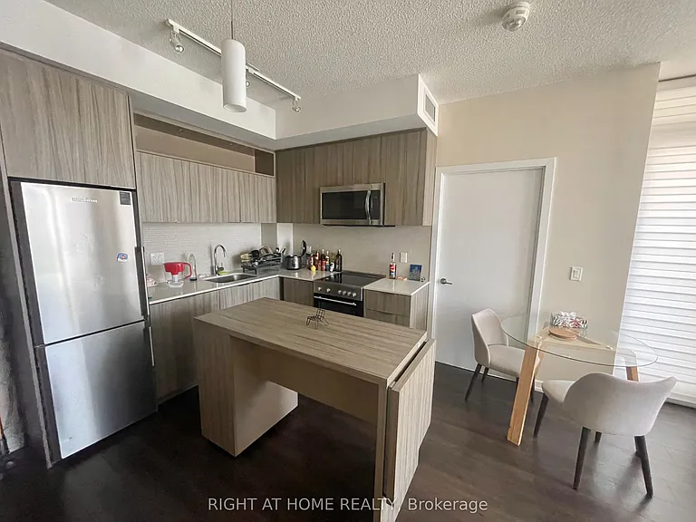 50 Forest Manor Rd #908 — Photo 2