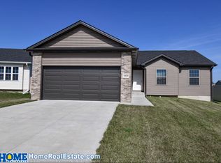 4420 W Milton Rd, Lincoln, NE 68528