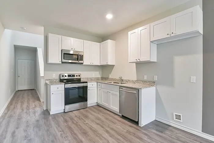 8001 Marydean Ave — Photo 8