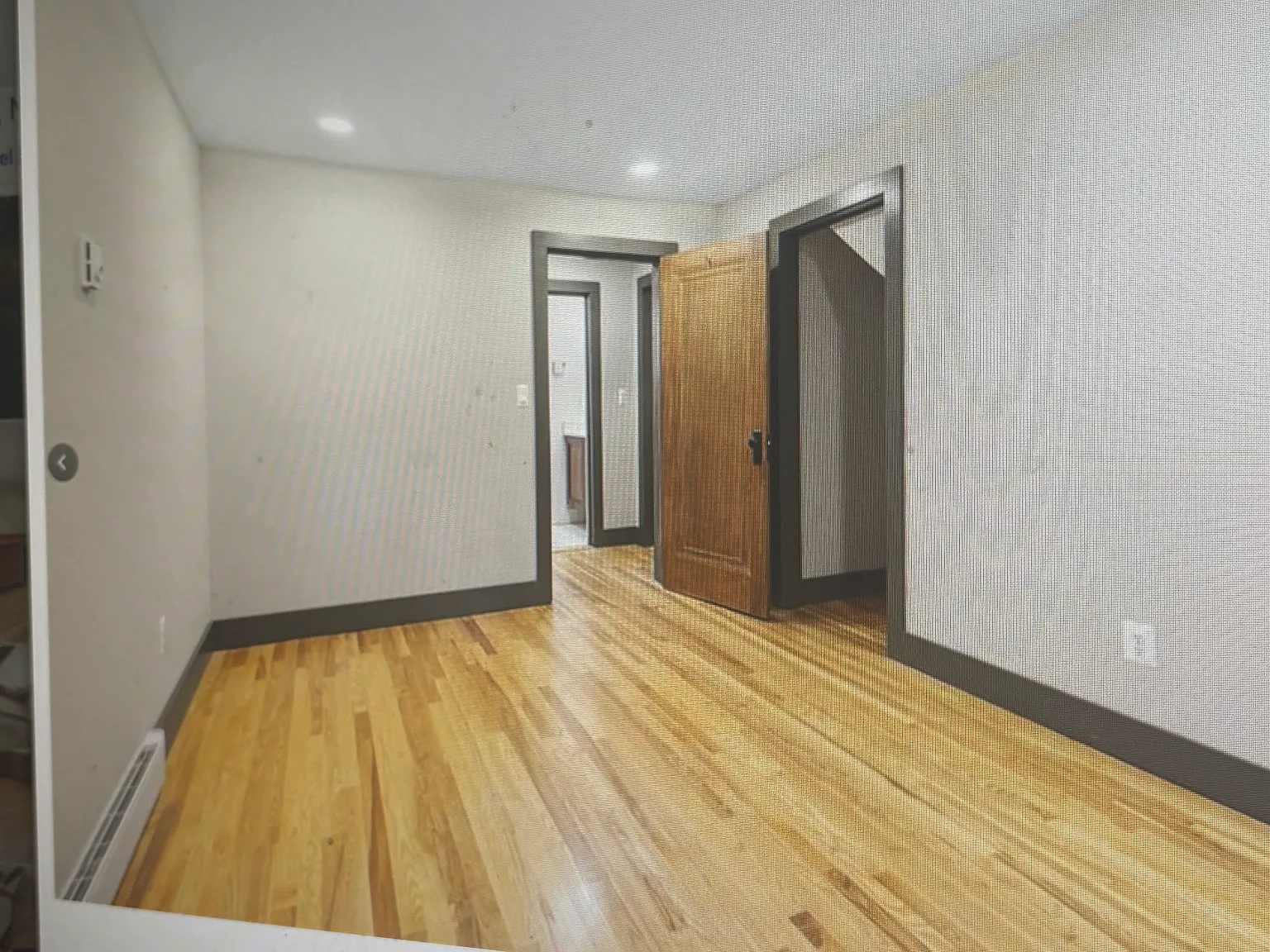 101 Hunt Dr — Photo 2