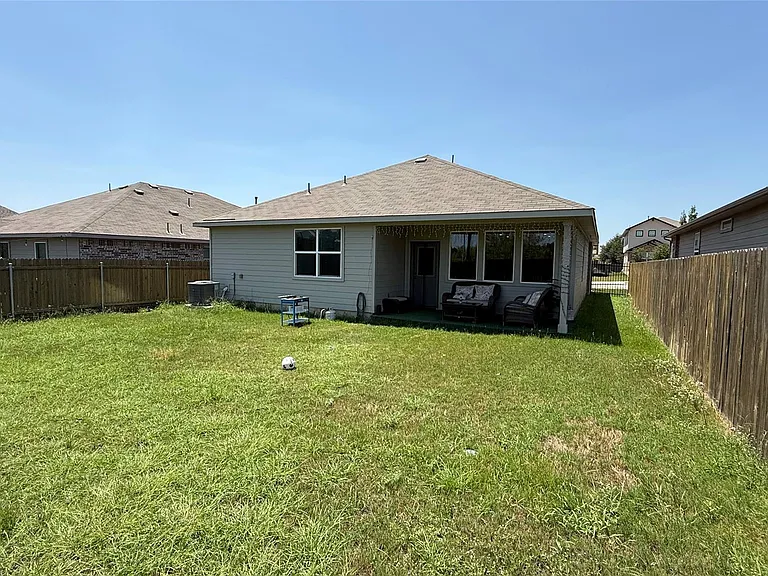 197 Arrowhead Vine St — Photo 11