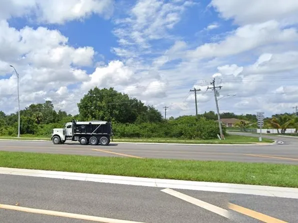 19886 Sr-82, FORT MYERS, FL 33913