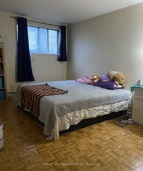 436 Queen St W #2 — Photo 5