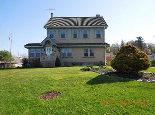 528 Fayette St, Rostraver Township, PA 15012