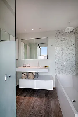 Sold by Stribling | media 37