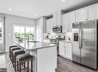 6114 Northwest Dr #6002C, Hyattsville, MD 20782