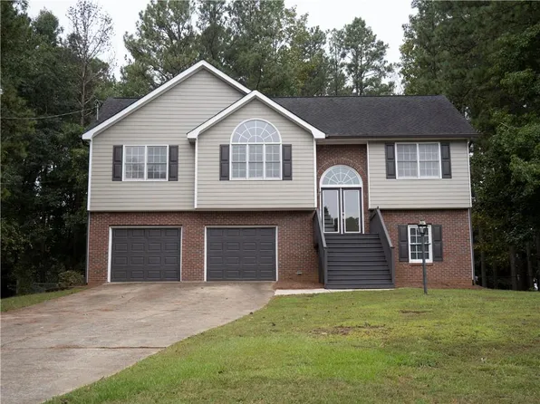1445 Eagles Nest Cir, Carrollton, GA 30116