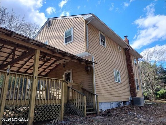 3rd image of 630 Colts Neck Road