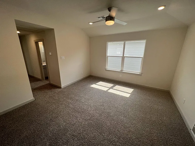 443 Wilshire Rd — Photo 16