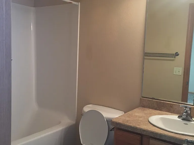642 Antelope Cir — Photo 14
