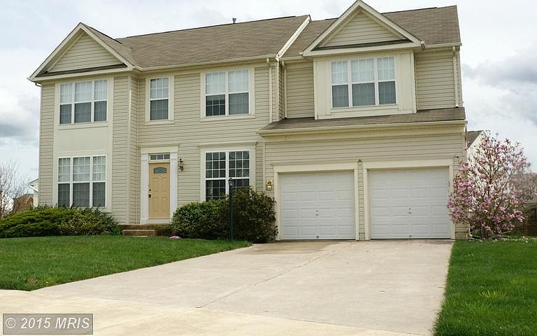 1st image of 109 Sitlingtons Hill Ct