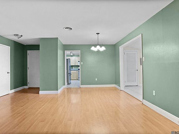5th image of 5794 Cypress St
