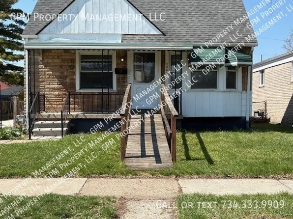 1302 Empire Ave, Lincoln Park, MI 48146