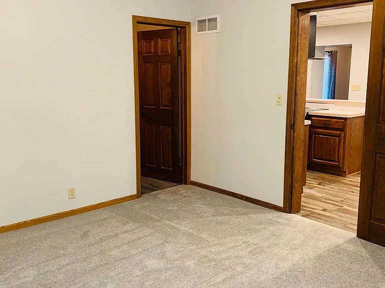204 W Ida St — Photo 17