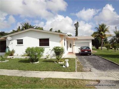 8481 NW 26th St, Sunrise, FL, 33322