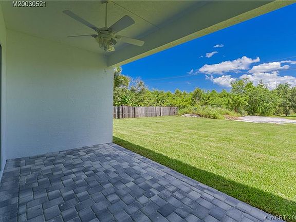 4th image of 5054 SE Pine Knoll Way