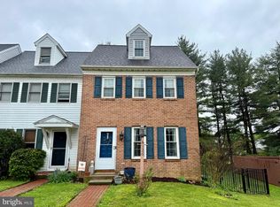 126 Chukar Ct, Lititz, PA 17543