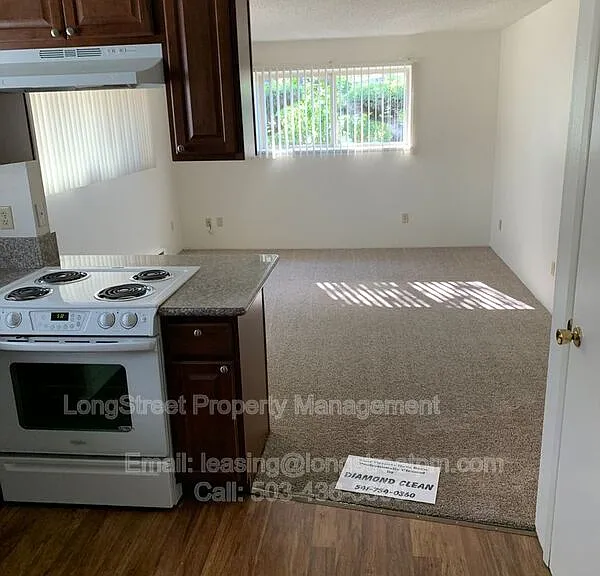 1765 NW Van Buren Ave #1 — Photo 4