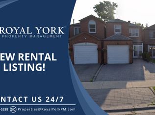 35 Mansewood Gdns, Toronto, ON M1E5A4