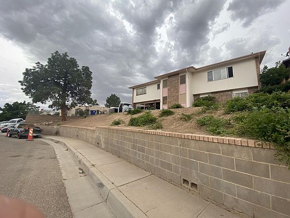 2nd image of 1301 Riverview Dr NW
