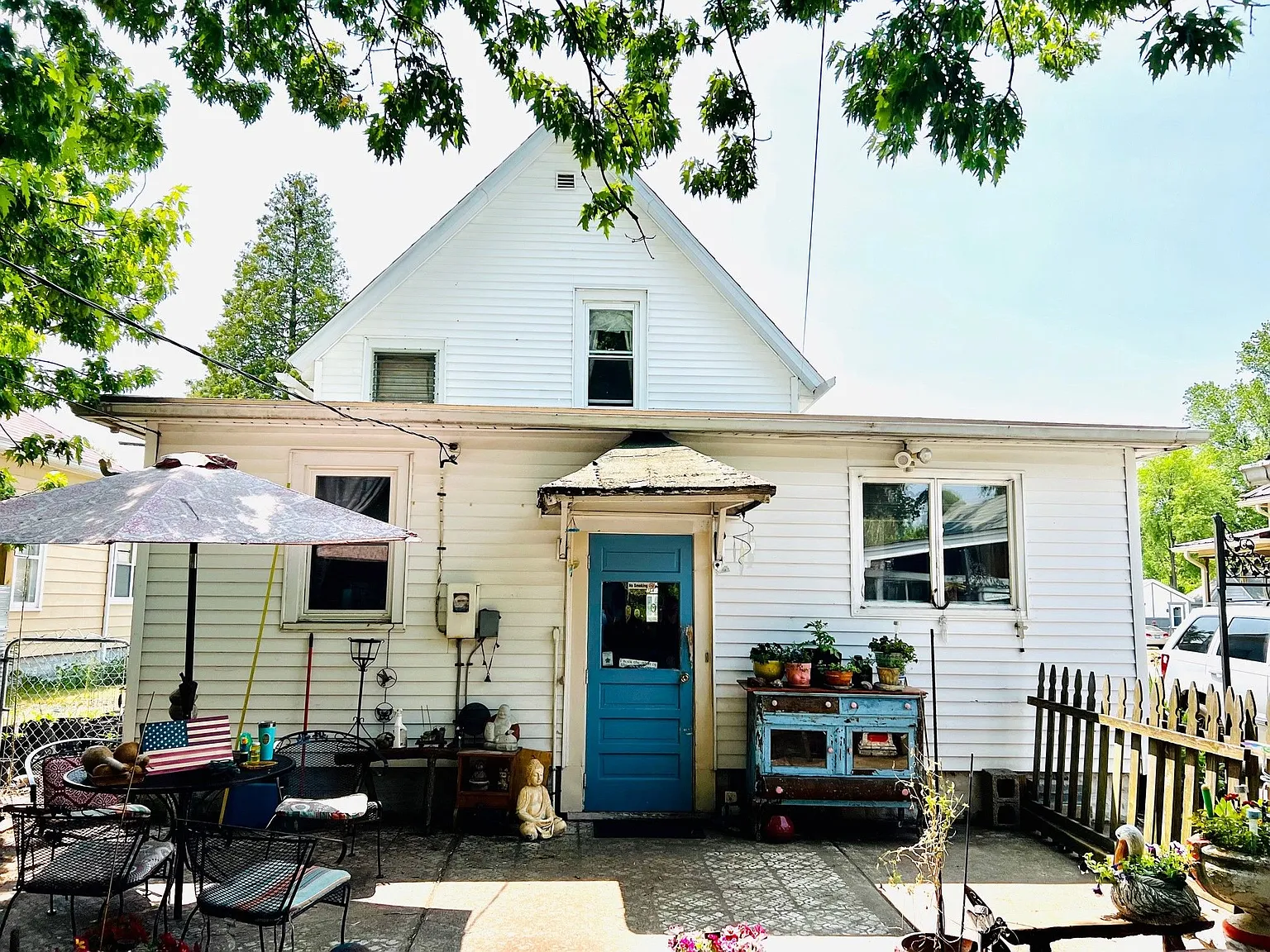 410 Mattison Ave photo 1