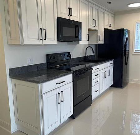 4th image of 1225 NW 21st St #15-1505