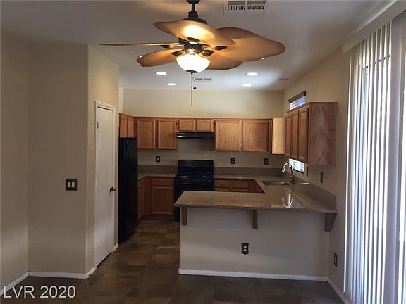 3rd image of 1932 W Hammer Ln