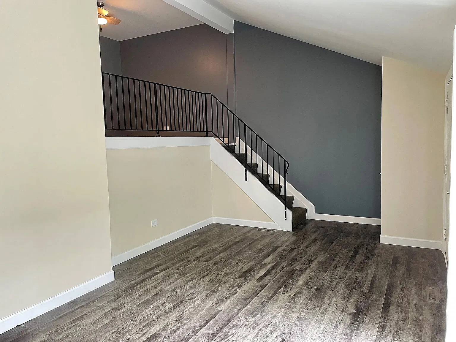 Crystal Lake Apartments — Photo 3