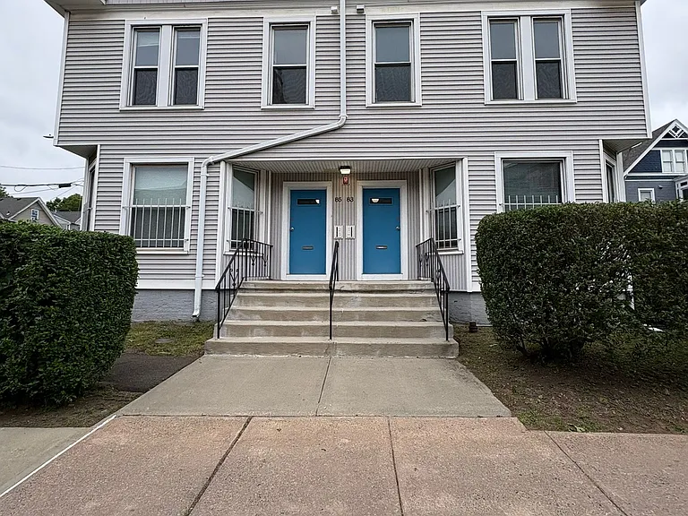 83 Sachem St #2 — Photo 1